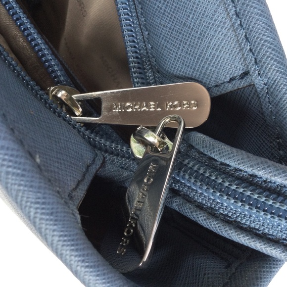 Michael Kors Jet Set Saffiano Leather Large Travel Vacation Shoulder Bag Tote MK - Picture 14 of 16